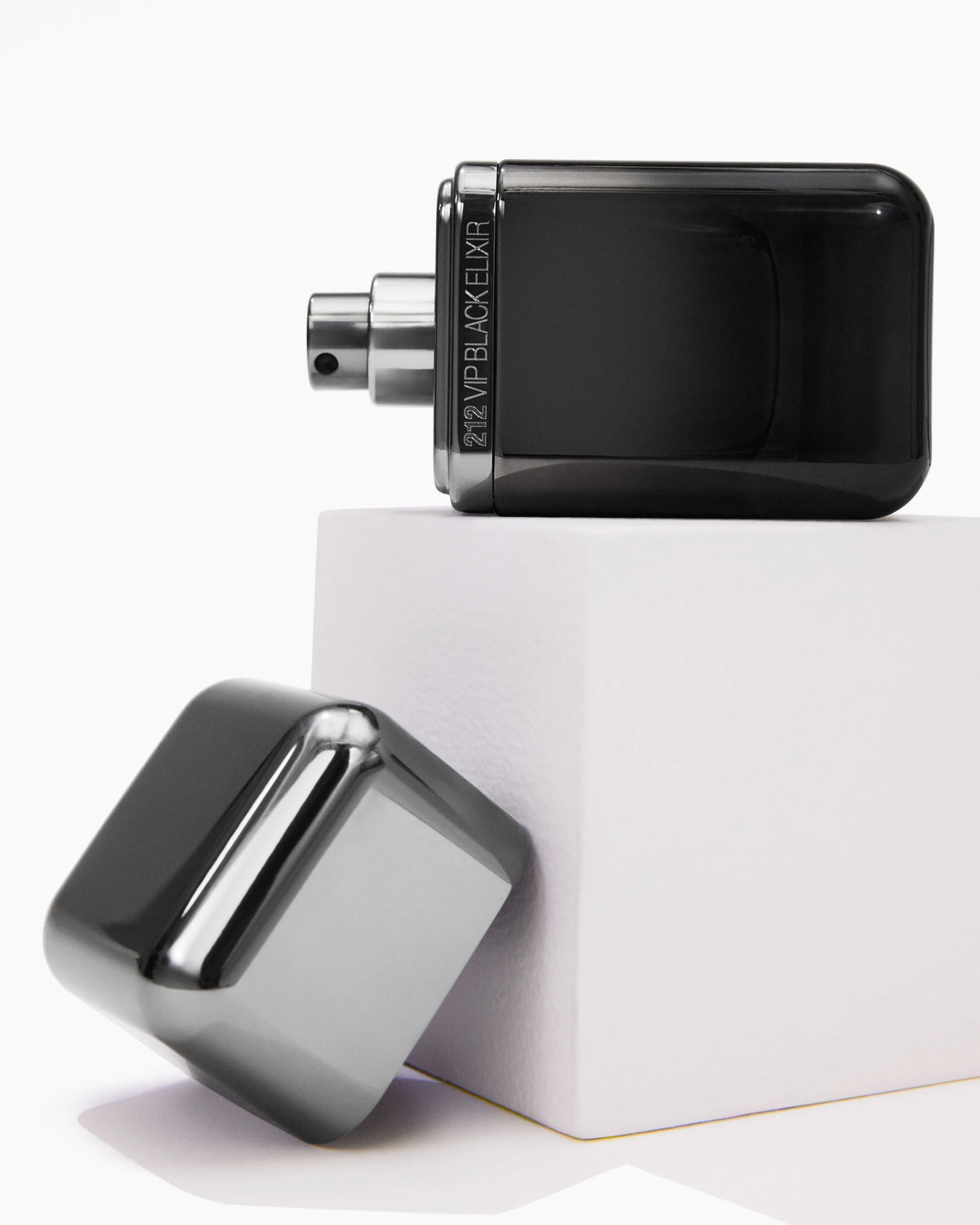 212 VIP Black Elixir Eau de Parfum   100ML